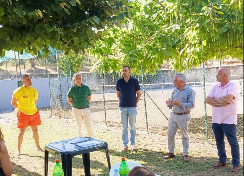Arcozelo da Serra assinala reabertura da piscina com assinatura de protocolo com o Município de Gouveia